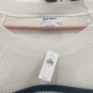 Old Navy knit sweater lightweight